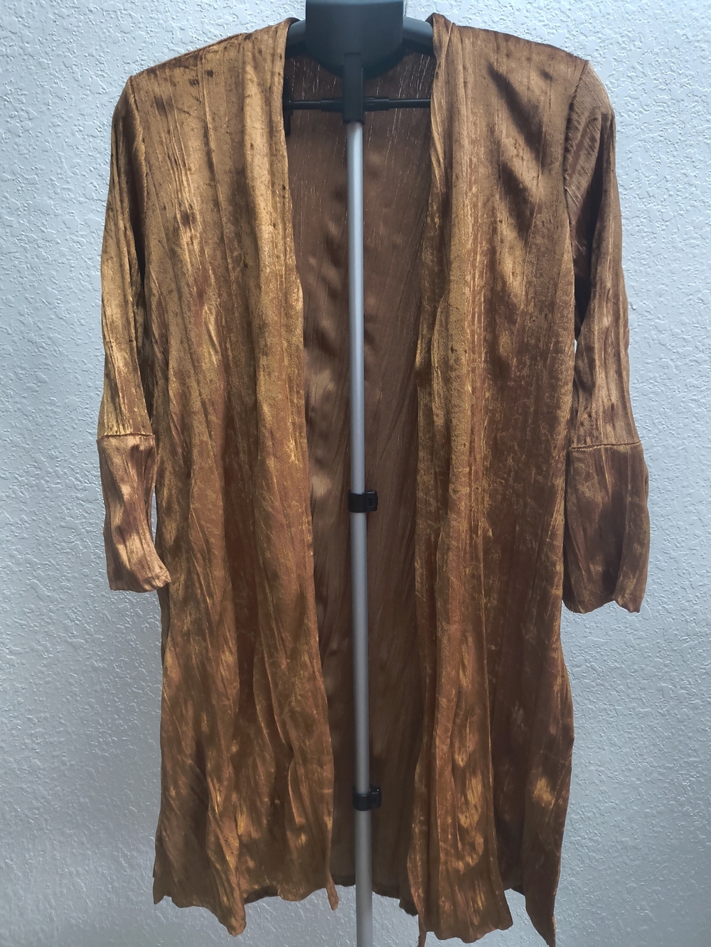 Leith Metallic Bronze Open-Front Satin Robe